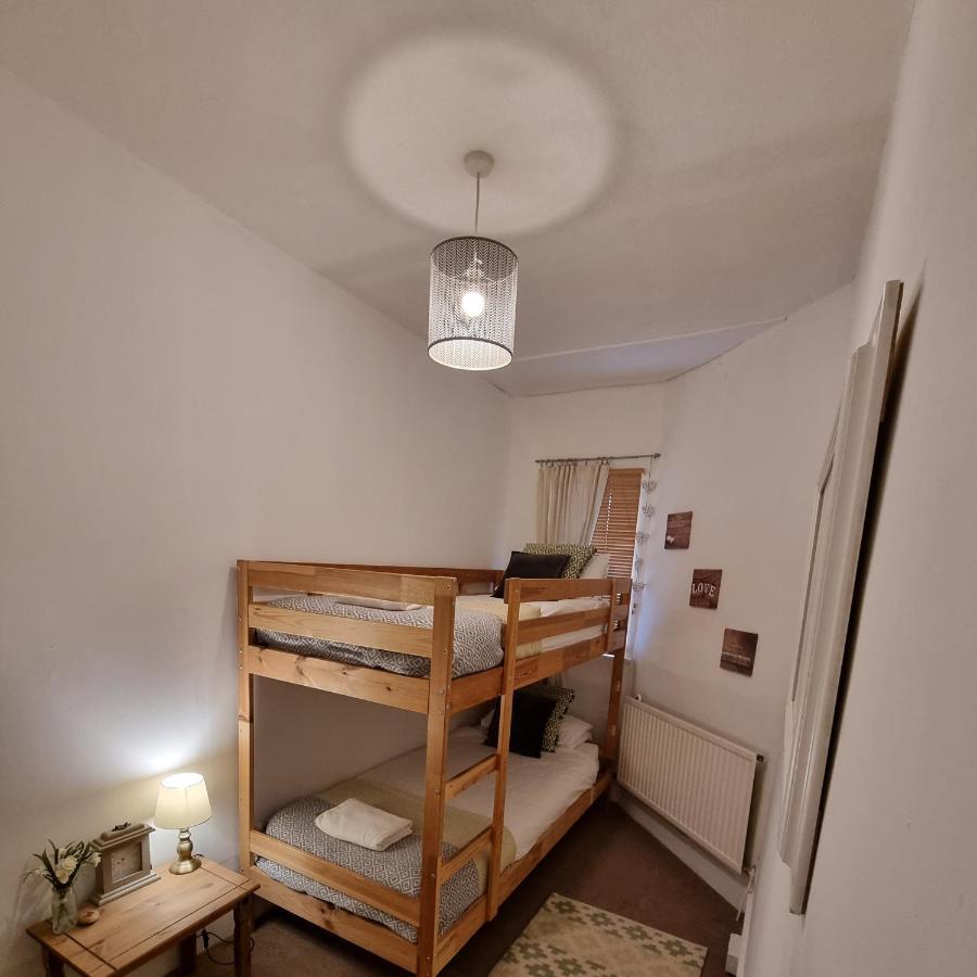 Inverness City Centre Flat Extérieur photo