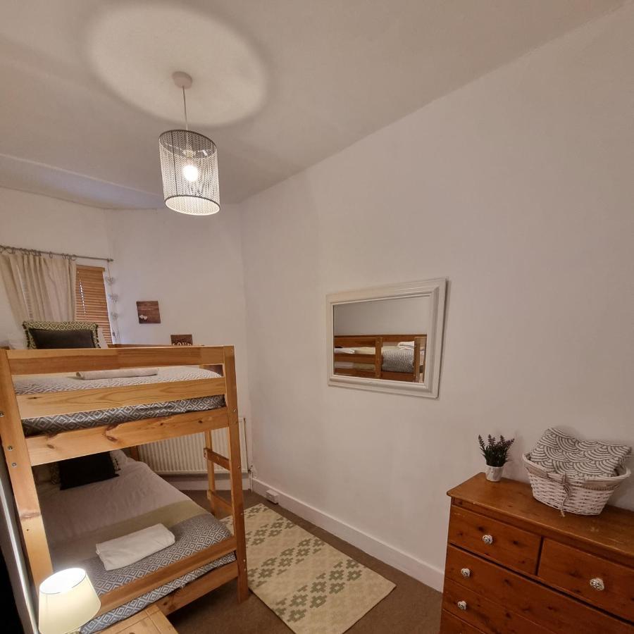 Inverness City Centre Flat Extérieur photo